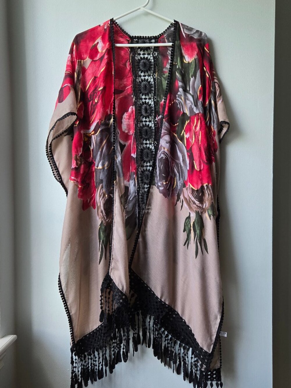 Boho Lace Trim Kimono Wrap Coverup One Size Lightwt Breathable Free Ppl?  Fringe